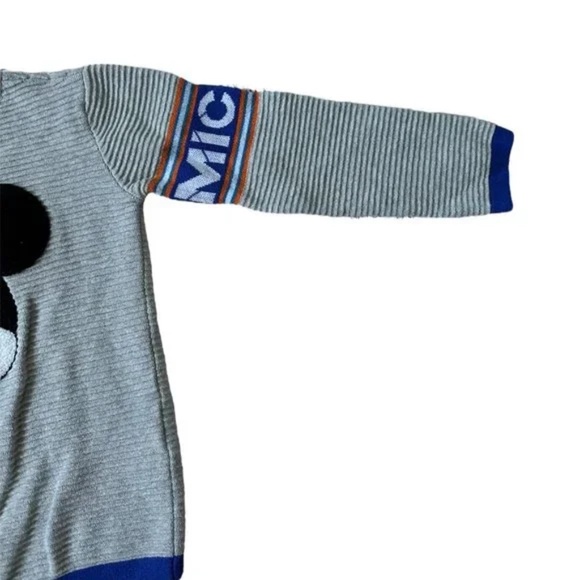 Boys Disney Sweater Lot Star Wars Mickey Mouse Pullover Sweatshirt Size 5/6 - Picture 7 of 12